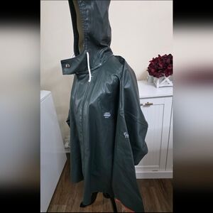 Men's Green Raincoat